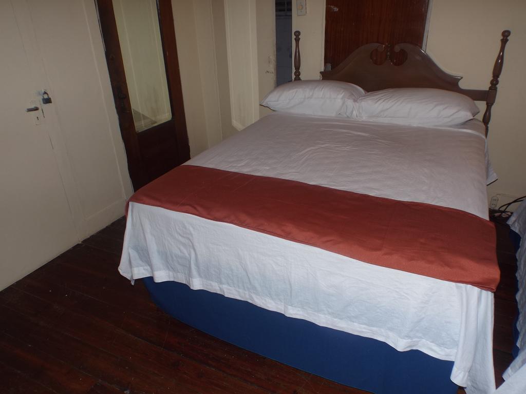 Tropical Court Inn New キングストン 部屋 写真